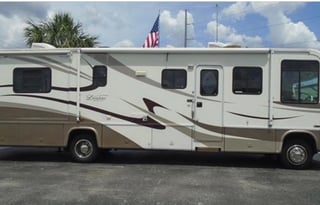 2004 Georgie Boy Landau Landau Motor Home