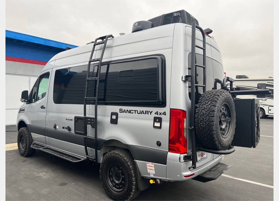 Class B Camping Van rentals in Pasadena