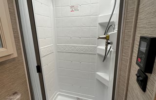 Rolling Retreat 2023 Mercedes Thor Four Winds 24LT