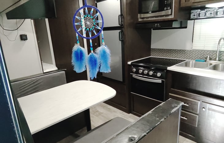 Kitchen and Dinette (The dream catcher hasn't let us down yet)