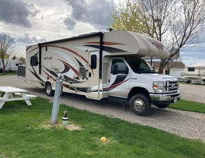 Thor Motor Coach Outlaw Class C 29H