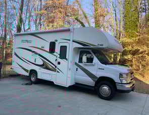 Thor Motor Coach Freedom Elite 23H