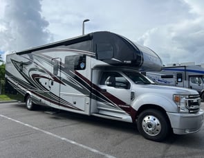 Thor Motor Coach Omni RS36