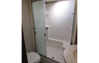 ***Get your Glamping on in this  Luxury 2015 Crossroads Cameo ***