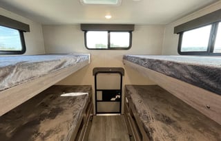 2023 Grand Design Imagine XLS 25BHE