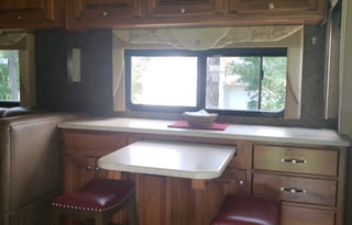 Upscale Class A Motorcoach – Great for Long Stays