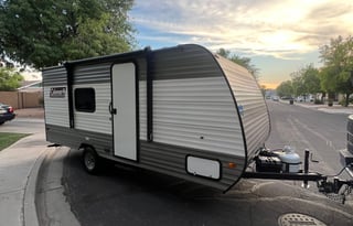 Charming 2024 Coleman 17R - Cozy and Cute!