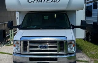 2022 Four Winds Chateau Omne1700