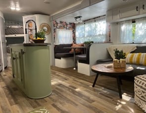 Winnebago ultra lite 28BDHS