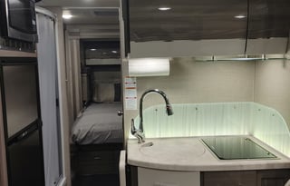 2022 Thor mercedes Tiburon