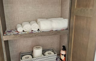 Ward's Cozy RV Rental