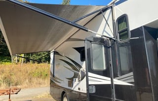 2021 NeXus RV Triumph Super C 32TSC
