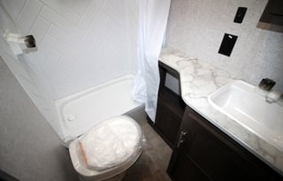 2022 Dutchmen RV Coleman Lantern Series 285BH