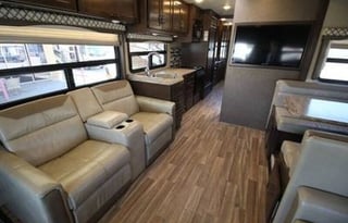 2019 Thor Motor Coach ACE 33.1