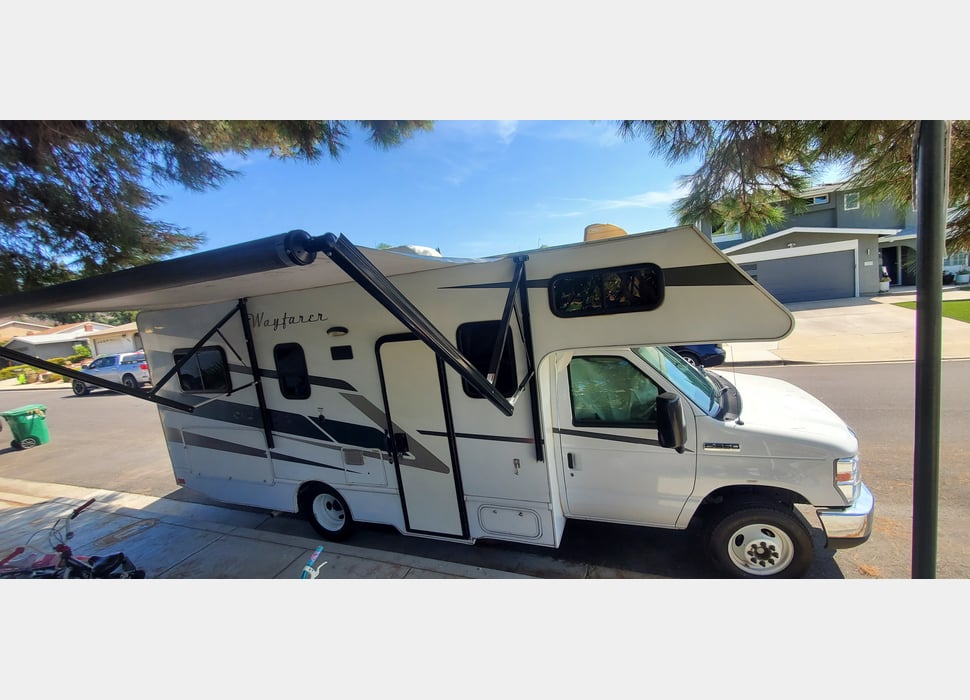 Class C Motor Home rentals in Vista