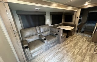 2020 Grand Design Imagine 2800BH