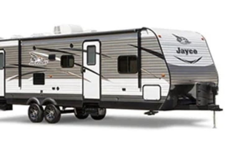 Jayee Rv 33.0 Jay Flight 28BHBE Travel Trailer | RVshare