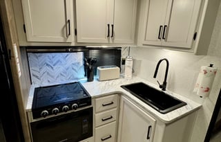 Break - Brand-New Bunkhouse Built for Family