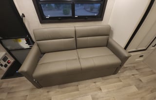 2022 Jayco Greyhawk 31F