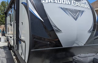 2020 Shadow Cruiser 280QBS - Sleeps 11 - Light