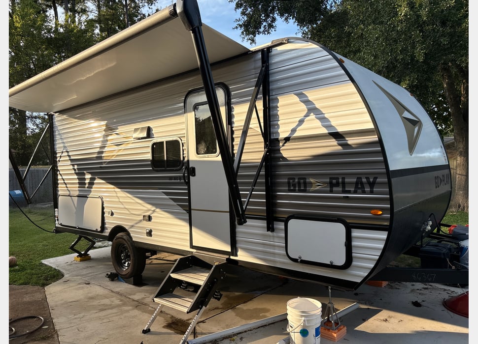 Travel Trailer rentals in Linden
