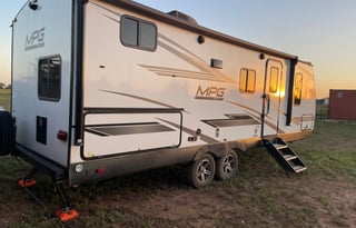 Cozy West Texas RV