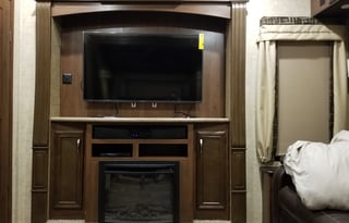 2018 Forrest River Serria 387MKOK