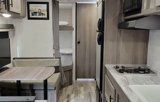 22 Fam&Pet Friendly GulfStream 248BH