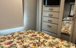 Class A Entegra Vision 29F “Lala’s Hideaway”