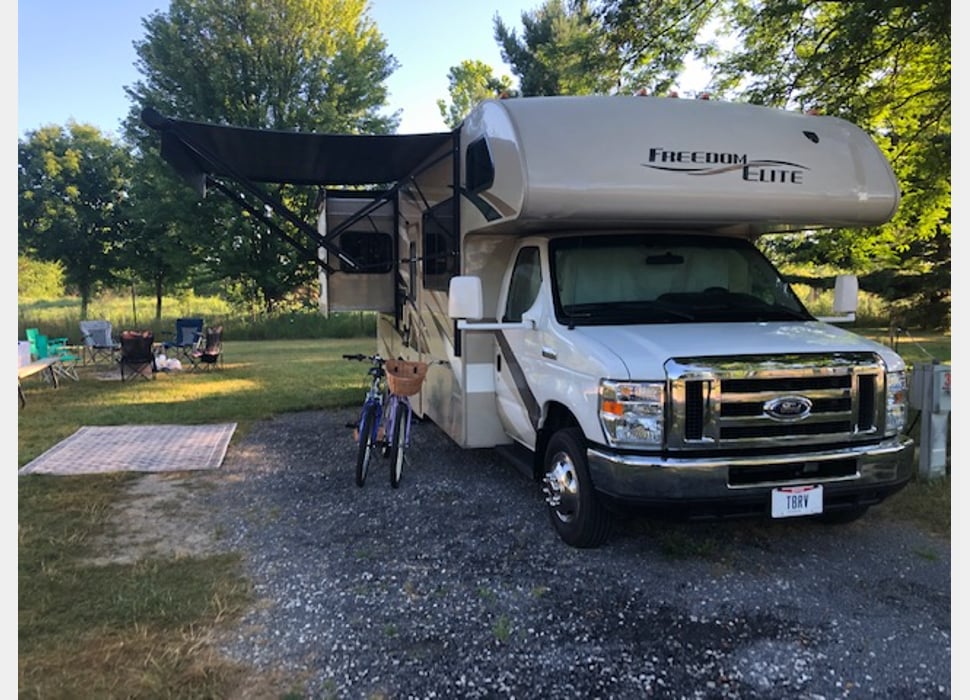 Class C Motor Home rentals in Columbus