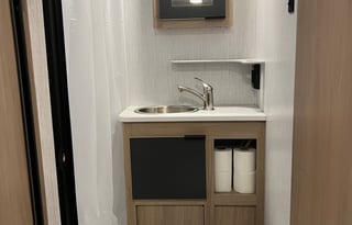 The Nomad Experience - NEW 2022 Cruiser Hitch