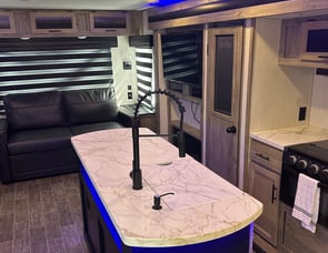 Forest River RV Cherokee Alpha Wolf 26RL-L