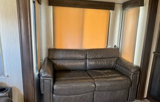 2019 Forest River RV Cherokee Arctic Wolf 305ML6