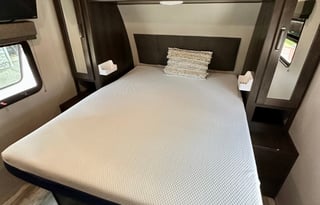 2022 Grand Design 297QB *PERFECT FOR FAMILIES!*