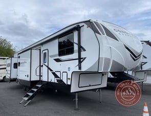 Coachmen RV Chaparral 375BAF