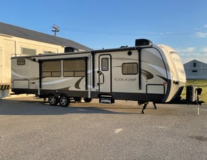 Keystone RV Cougar Half-Ton Series 34TSB