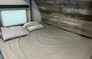 Great Family Getaway w/ Bunks.  Sleep 8.