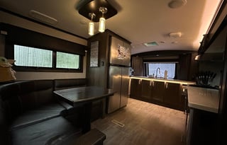 2020 Jayco North Point 383FKWS