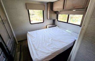 2024 Minnie Winnie 31H