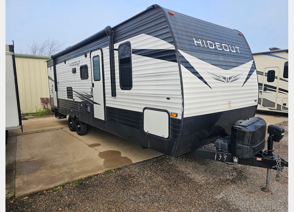 Travel Trailer rentals in Paris
