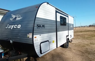 2026 LIGHTWEIGHT - SLEEPS 8 ANY TRUCK CAN PULL!