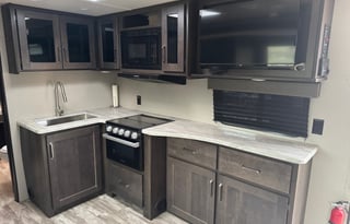 2021 Grand Design: Stocked, Family Friendly Rental