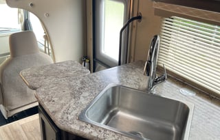 2019 Thor Motor Coach Freedom Elite 28FE