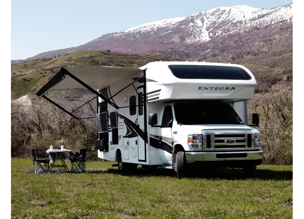 Class C Motor Home rentals in Salina