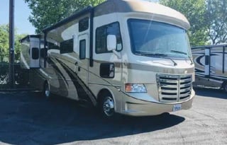 2014 Thor Motor Coach ACE 30 1