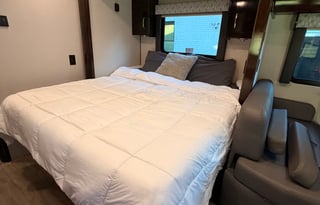 Luxury Mercedes-Benz Sprinter | Renegade Vienna