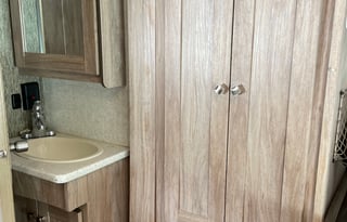 2018 Sunseeker - Class C with on-board generator!