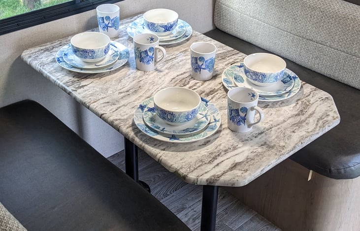 Dinette. Dishes provided. Set of 4.