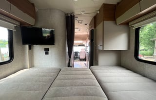 B & L's Adventure-Mobile!  Travel in STYLE!