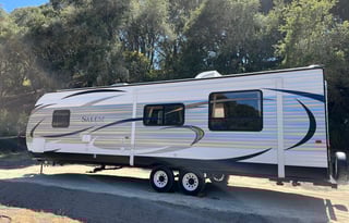 Peter and Alison's Family Getaway RV 2017 Salem